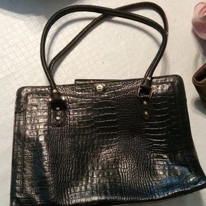 Etienne Aigner black leather shoulder bag